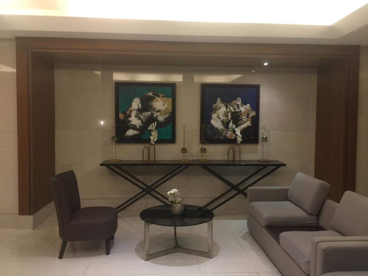 Breeze Residences Condotel Pasay Exteriör bild