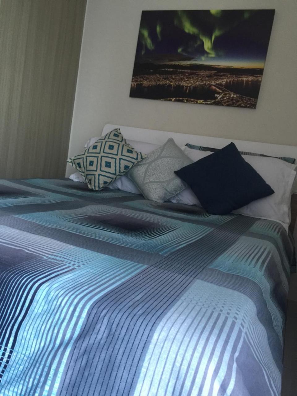 Breeze Residences Condotel Pasay Exteriör bild